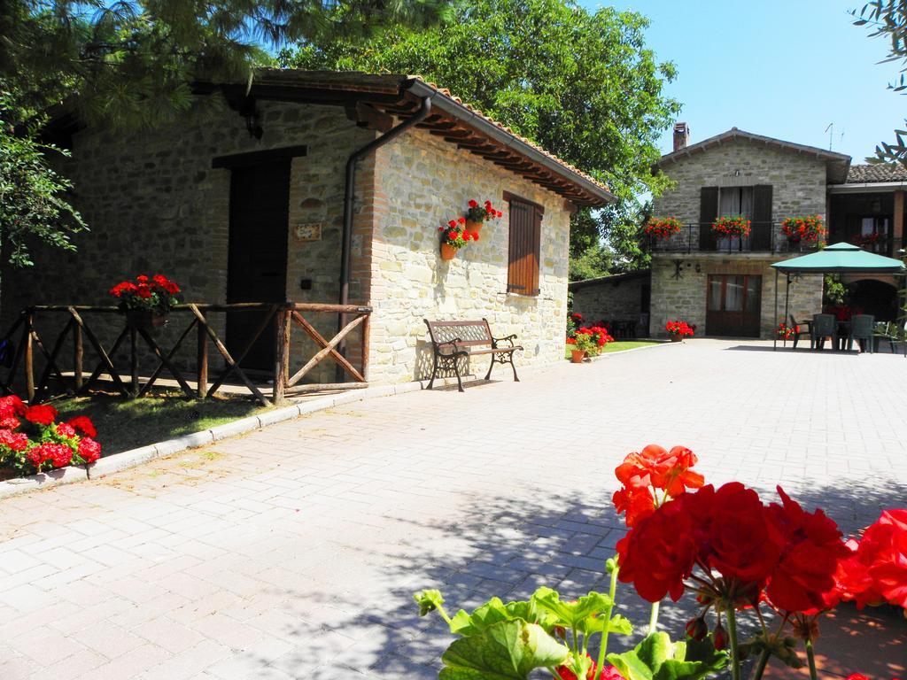Aurora Villa Gubbio Exterior photo